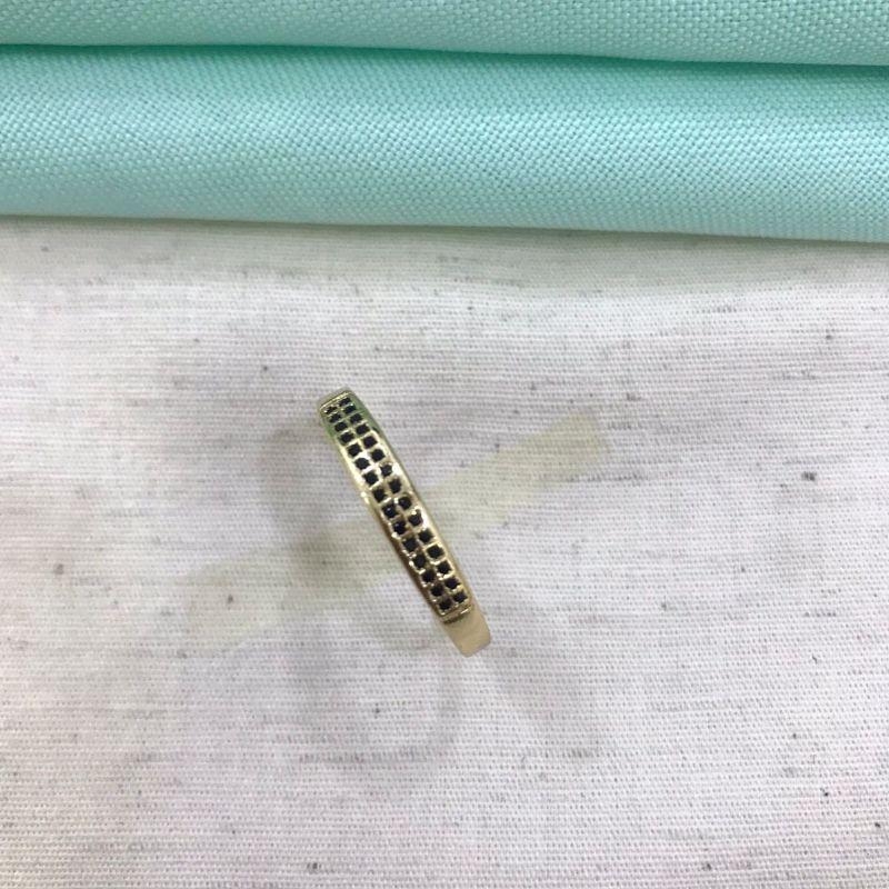 APARADOR STYLE EM ZIRCÔNIA BANHADO A OURO