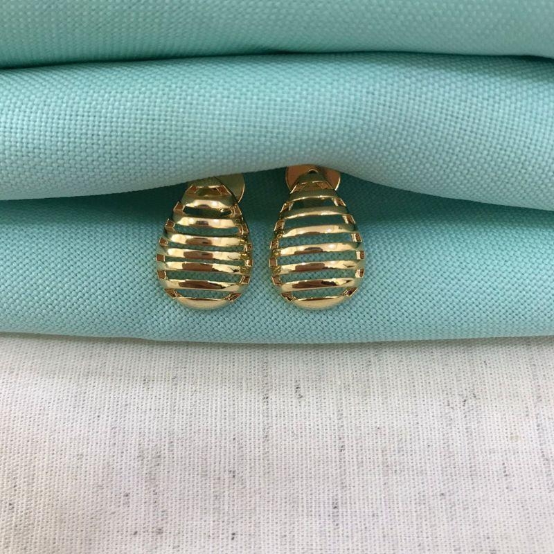 BRINCO FAVO DE MEL BANHADO A OURO