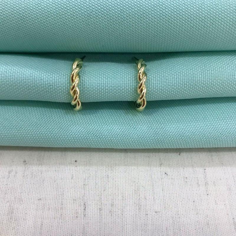 ARGOLINHA TORCIDA BANHADO A OURO