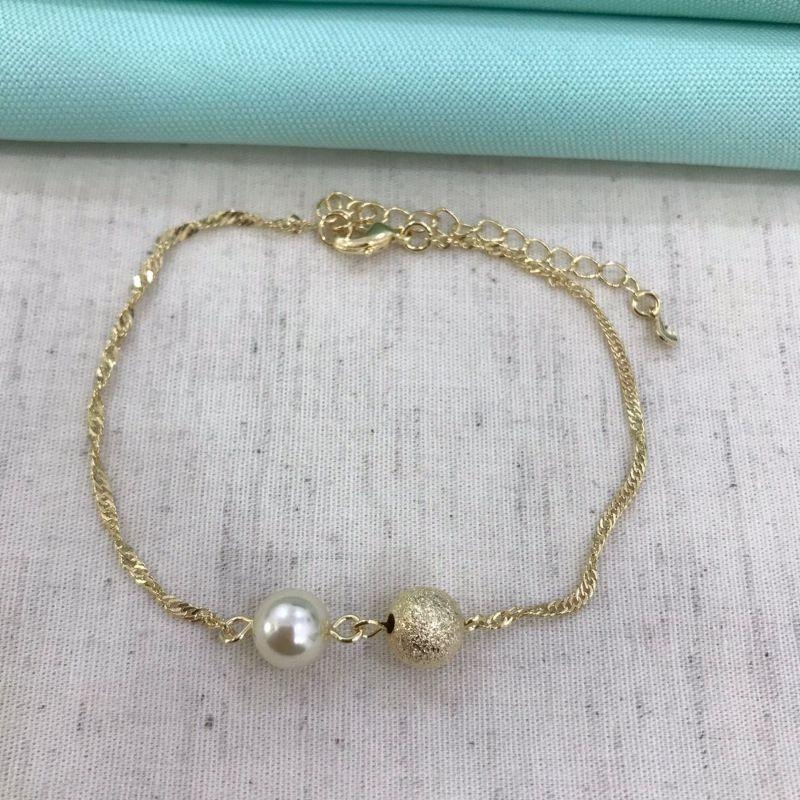 PULSEIRA PÉROLA ESFERA FOSCA BANHADO A OURO
