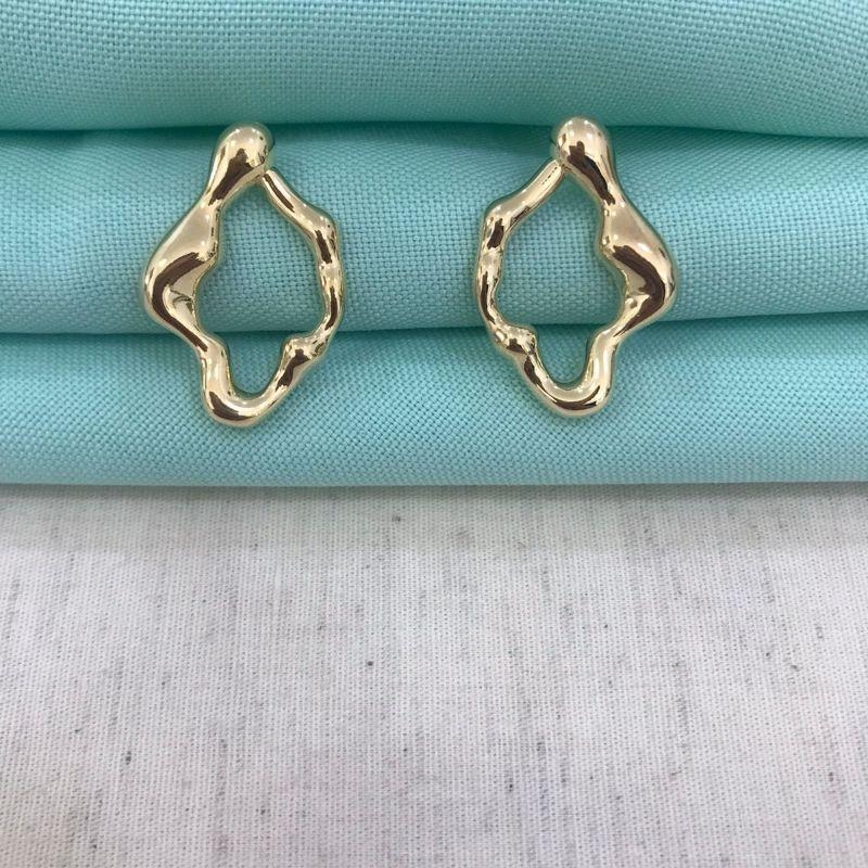 BRINCO ORGÂNICO BANHADO A OURO