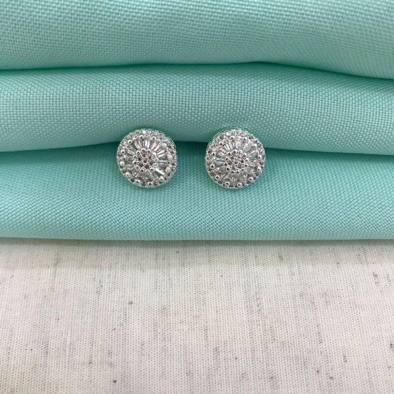 BRINCO PIZZA CRAVEJADO EM ZIRCÔNIA BANHADO A PRATA