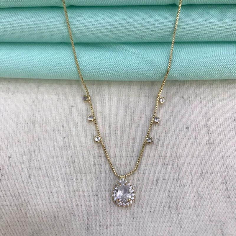 COLAR GOTA PONTO DE LUZ EM ZIRCÔNIA BANHADA A OURO