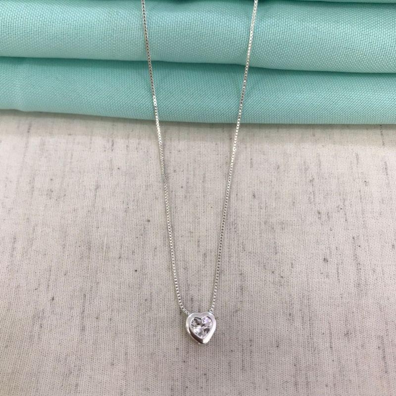 COLAR CORAÇÃO CLARITY BANHADO A PRATA