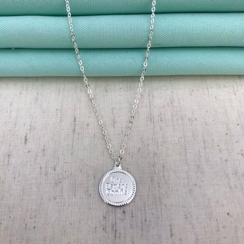 COLAR ORE ESPERE E CONFIE BANHADO A PRATA