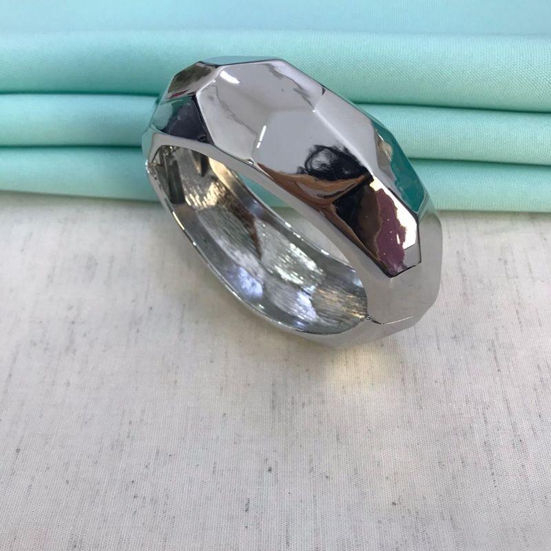 BRACELETE GEOMÉTRICO BANHADO A PRATA