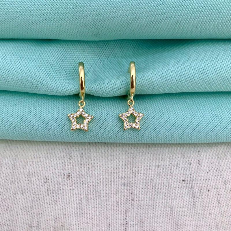 ARGOLA ESTRELA ZIRC BANHADO A OURO
