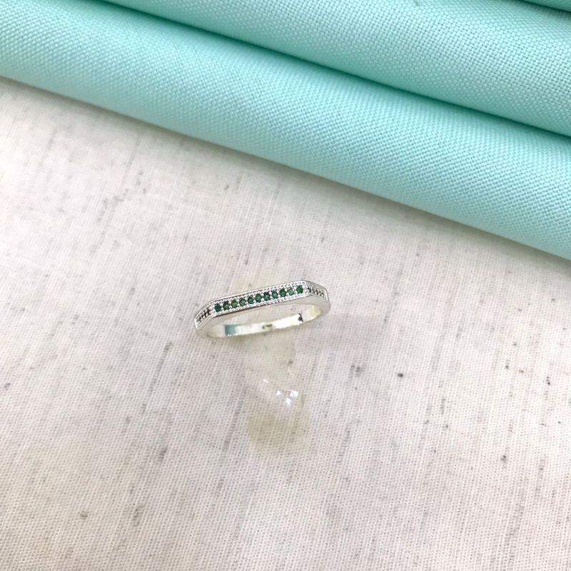 ANEL ARO HEXÁGONAL ZIRCÔNIA VERDE BANHADO A PRATA