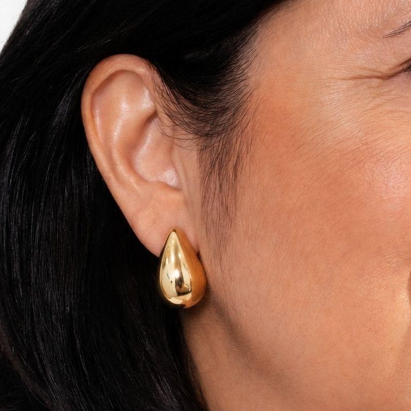 EARCUFF GOTA PUFFER BANHADO A OURO