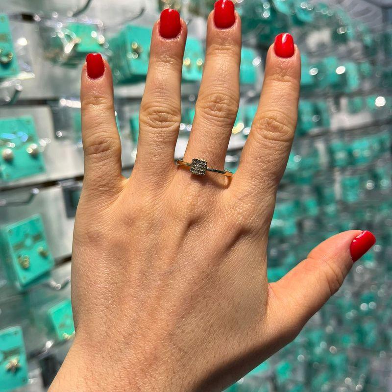 ANEL SOLITÁRIO QUADRADO BANHADO A OURO