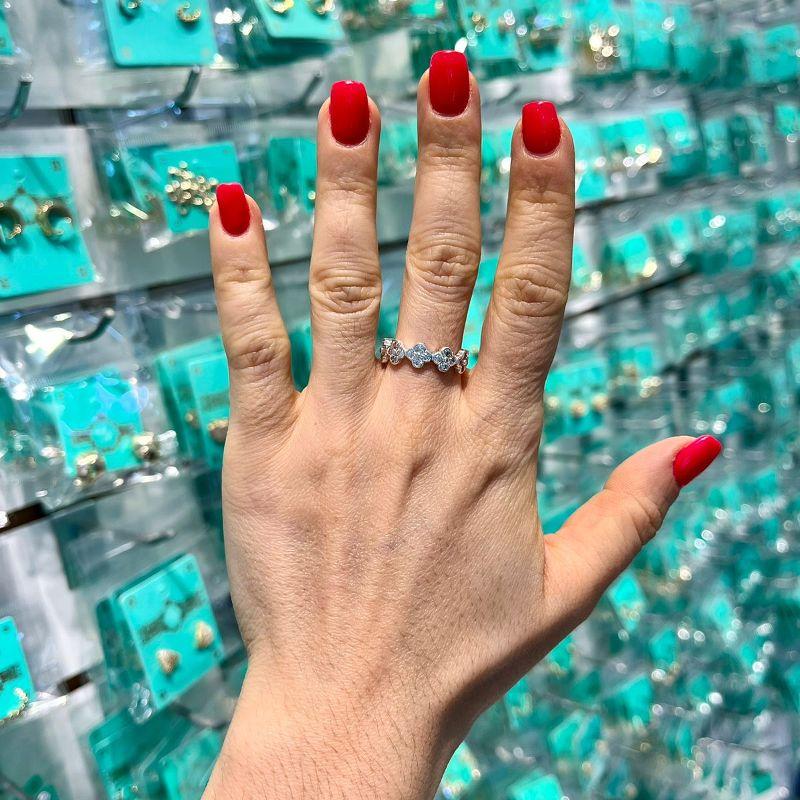 ANEL TREVO ZIRCÔNIA BANHADO A PRATA