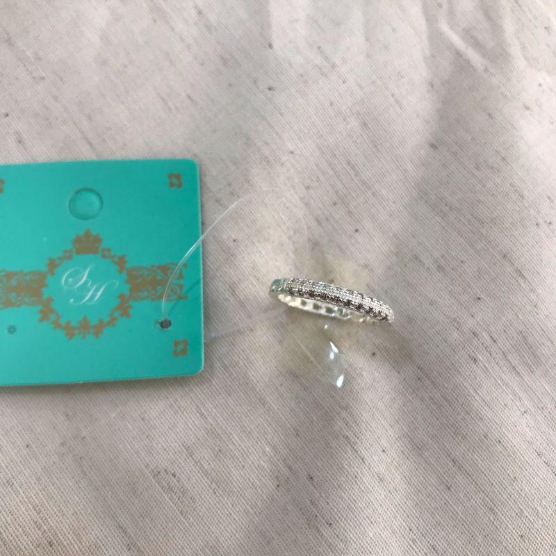 APARADOR EM ZIRCÔNIA BANHADO A PRATA