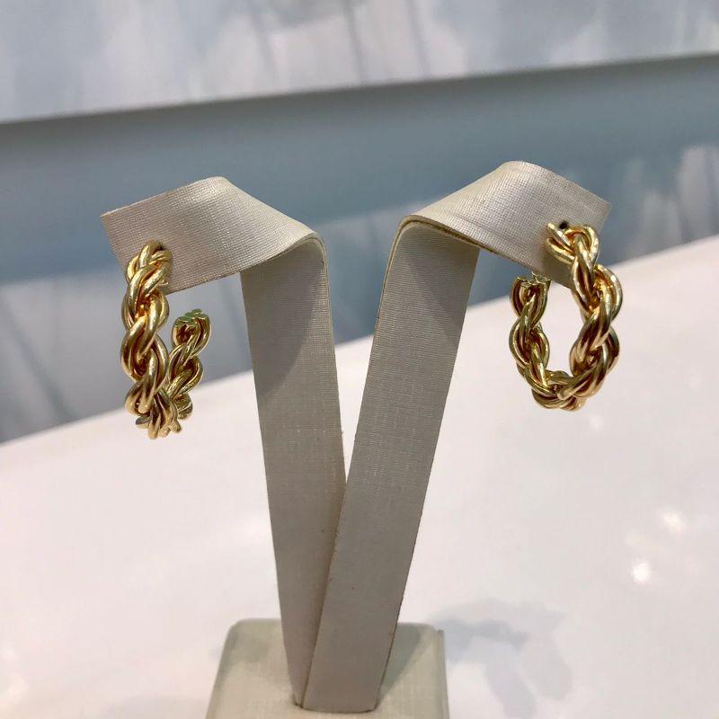 ARGOLA LUXO TRANÇADA BANHADO A OURO