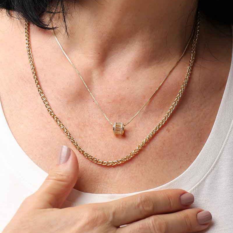 COLAR ELOS ENTRELAÇADOS BANHADO A OURO