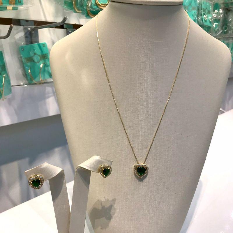CONJUNTO CORAÇÃO VERDE COM ZIRCÔNIA BANHADO A OURO