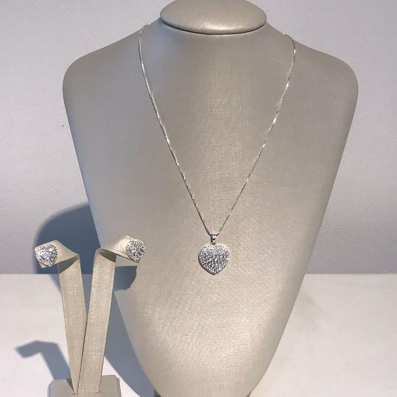 CONJUNTO CORAÇÃO ZIRCÔNIA LUXO BANHADO A PRATA