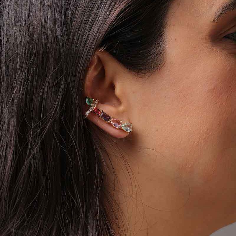 EARCUFF LUXO COM FAKE PIERCING BANHADO A OURO