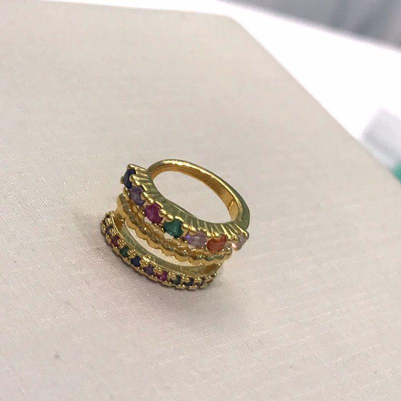 FAKE PIERCING ZIRCÔNIA COLOR E ESFERA BANHADO A OURO