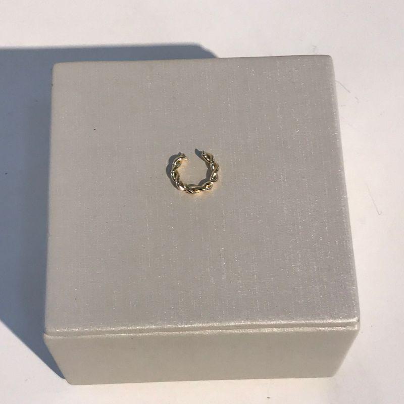 FAKE PIERCING TORCIDO BANHADO A OURO