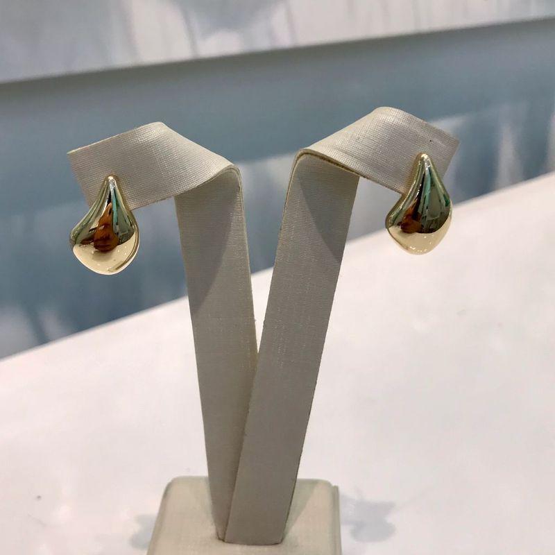 BRINCO ORGÂNICO GOTA BANHADO A OURO