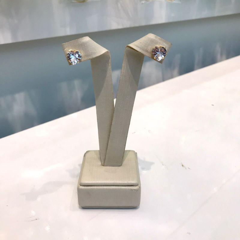 BRINCO CORAÇÃO EM ZIRCÔNIA BANHADO A OURO