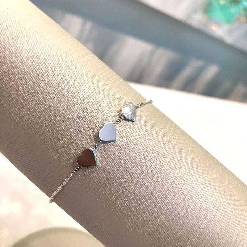 PULSEIRA TRIO CORAÇÃO JEWELRY BANHADO A PRATA