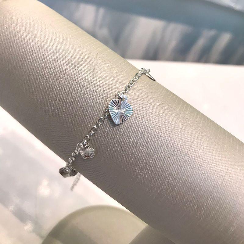 PULSEIRA PINGENTE CORAÇÃO DIAMANTADO BANHADO A PRATA