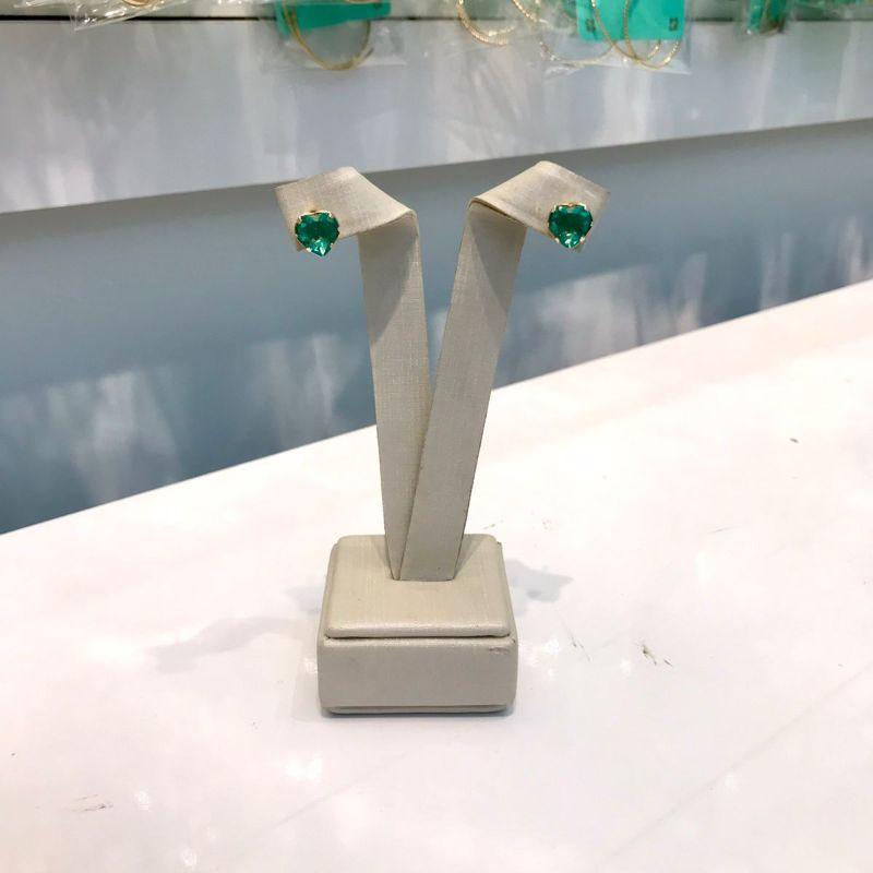 BRINCO CORAÇÃO TURMALINA BANHADO A OURO