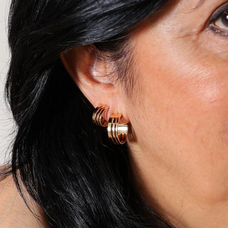 ARGOLA VAZADA BANHADO A OURO