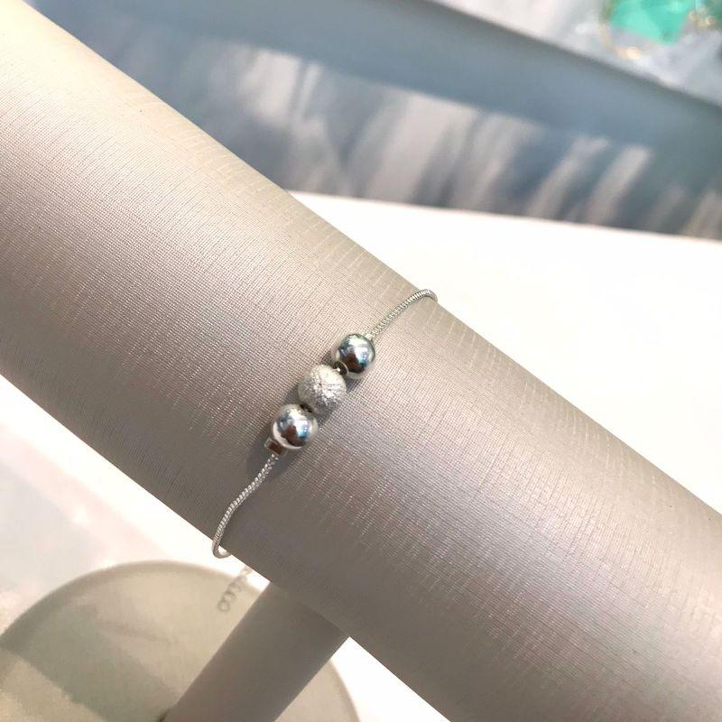 PULSEIRA TRIO DE ESFERA BANHADO A PRATA