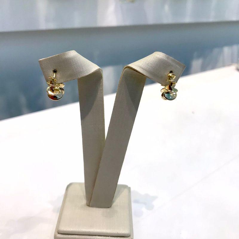 ARGOLINHA TORCIDA BANHADO A OURO