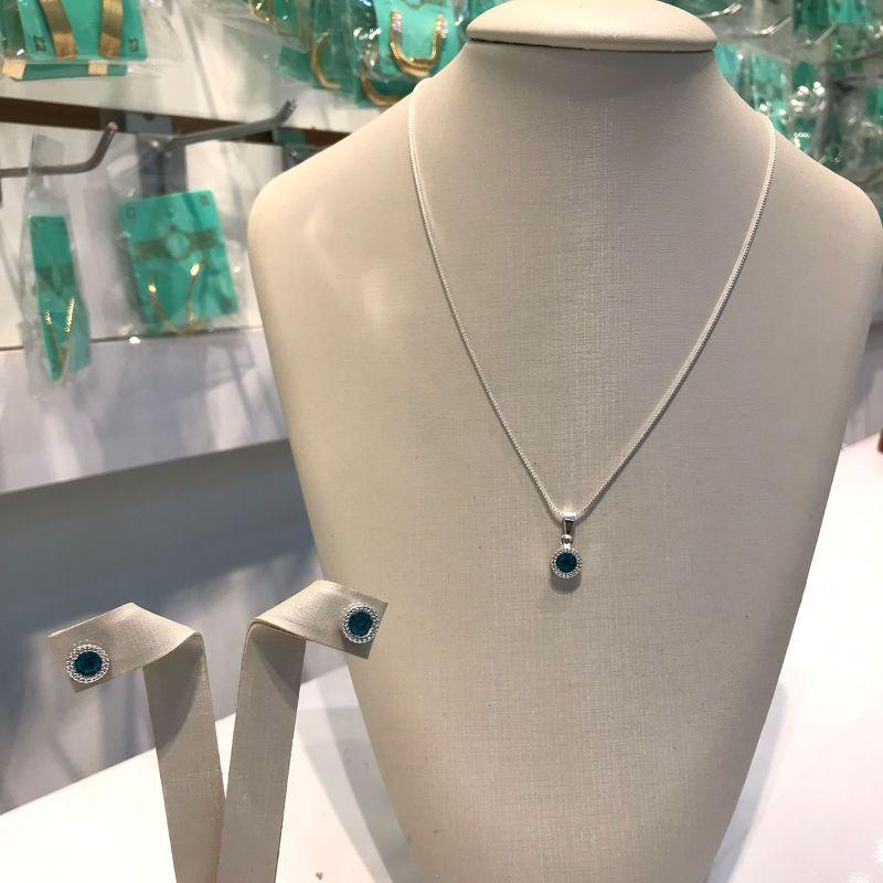 CONJUNTO RELUZ ZIRCÔNIA VERDE ÁGUA BANHADO A PRATA