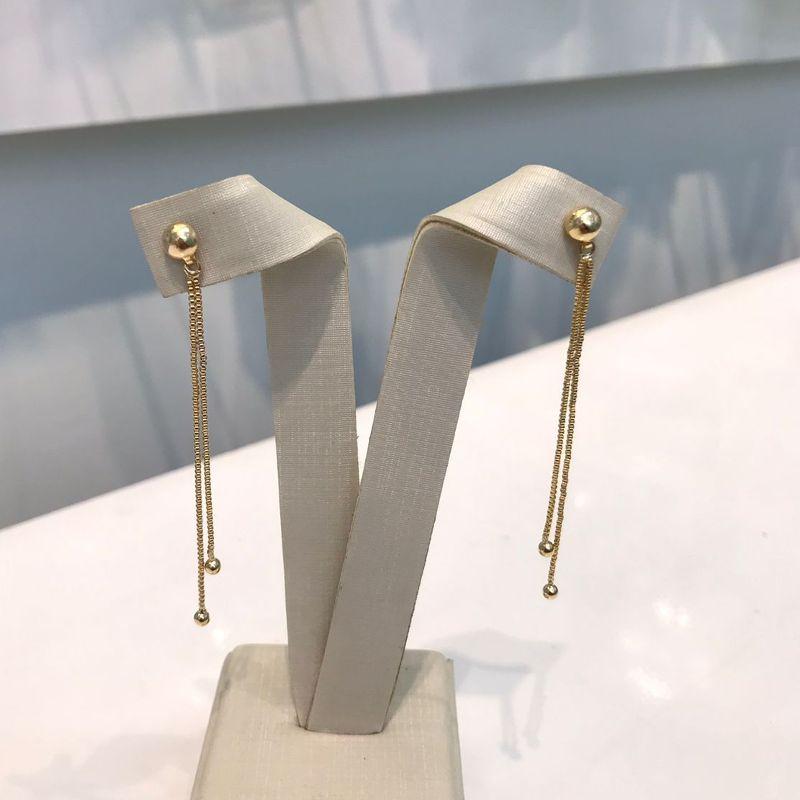BRINCO FIO DUPLO COM ESFERA BANHADO A OURO