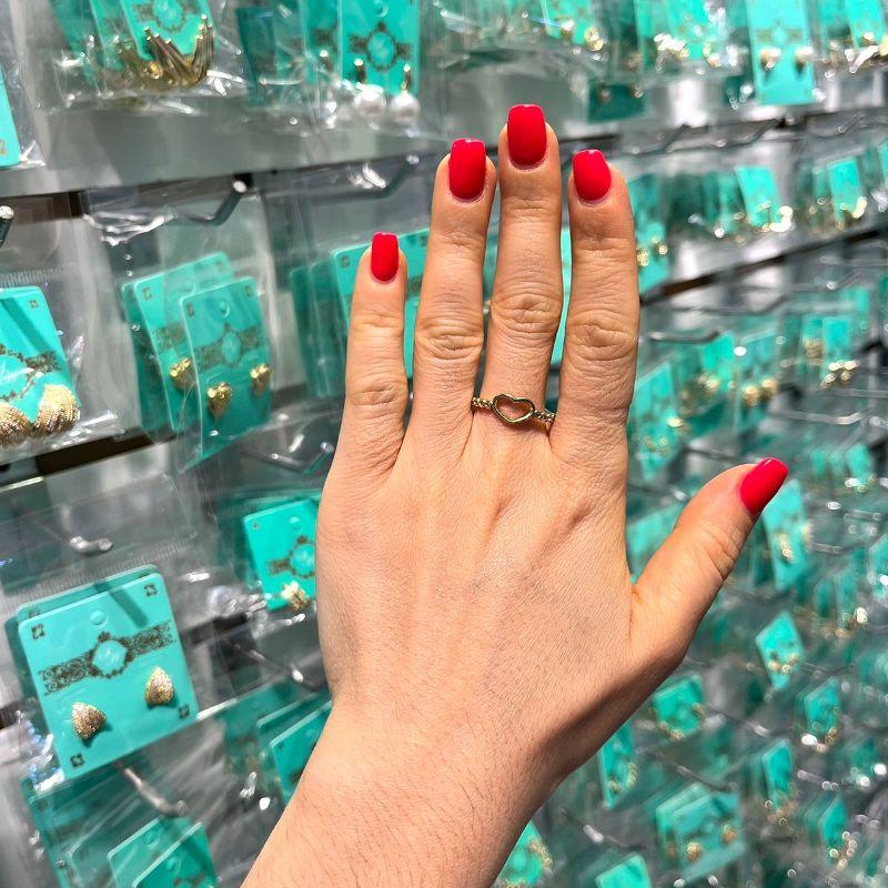 ANEL CORAÇÃO VAZADO COM ZIRCÔNIA BANHADO A OURO