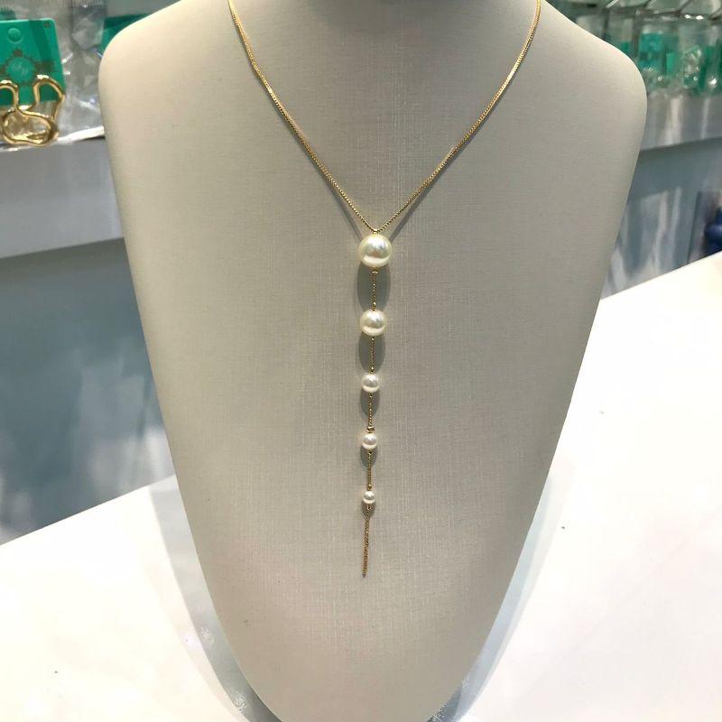 COLAR GRAVATINHA DE PÉROLA BANHADO A OURO