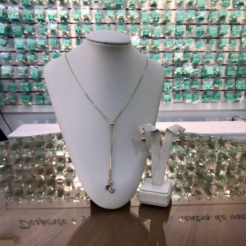 CONJUNTO GRAVATINHA CORAÇÕES COLOR BANHADO A OURO