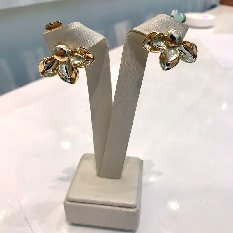 BRINCO SPRING BANHADO A OURO