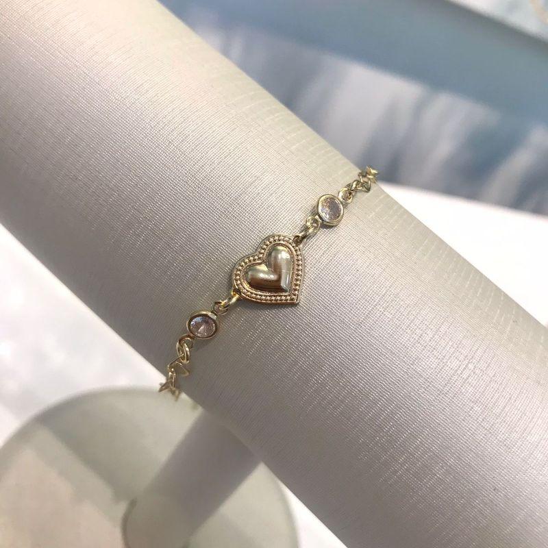 PULSEIRA MINI CORAÇÃO PINGENTE BANHADO A OURO