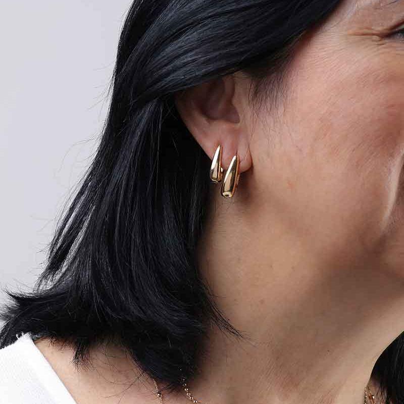 DUPLA ARGOLA OVAL PUFFER BANHADO A OURO