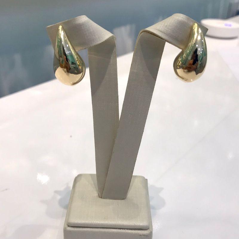 EARCUFF GOTA PUFFER BANHADO A OURO