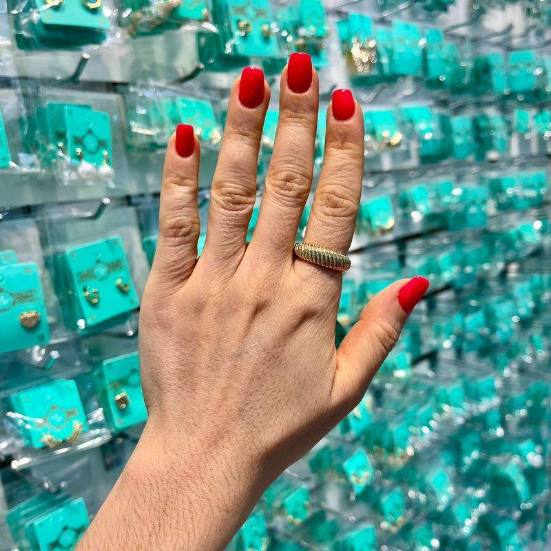 ANEL COLISEU BANHADO A OURO