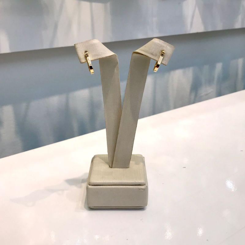 ARGOLA OVAL FECHO ITALIANO BANHADO A OURO