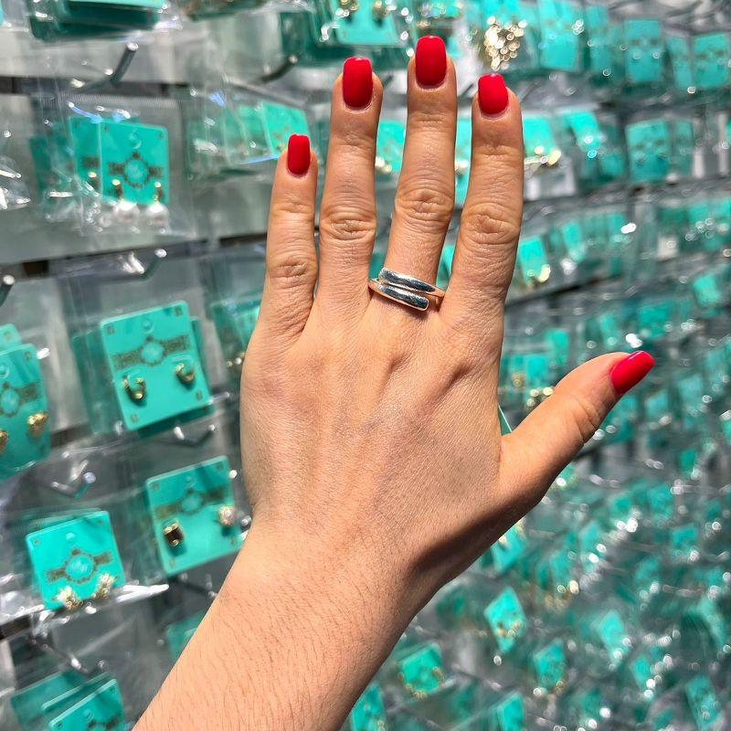 ANEL REGULÁVEL GOMOS BANHADO A PRATA