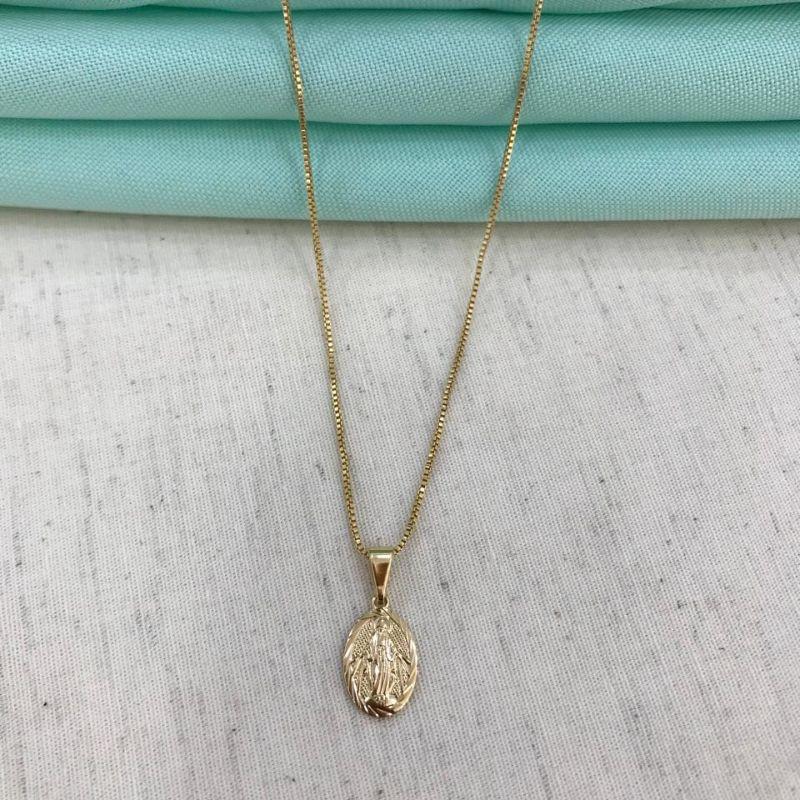 COLAR MEDALHA NOSSA SRA DAS GRAÇAS TAM P BANHADO A OURO