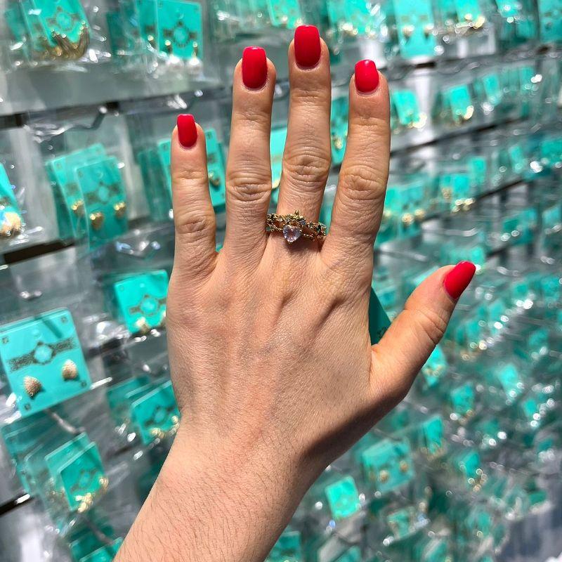 ANEL DUPLO CORAÇÃO VIVACE EM ZIRCÔNIA BANHADO A OURO