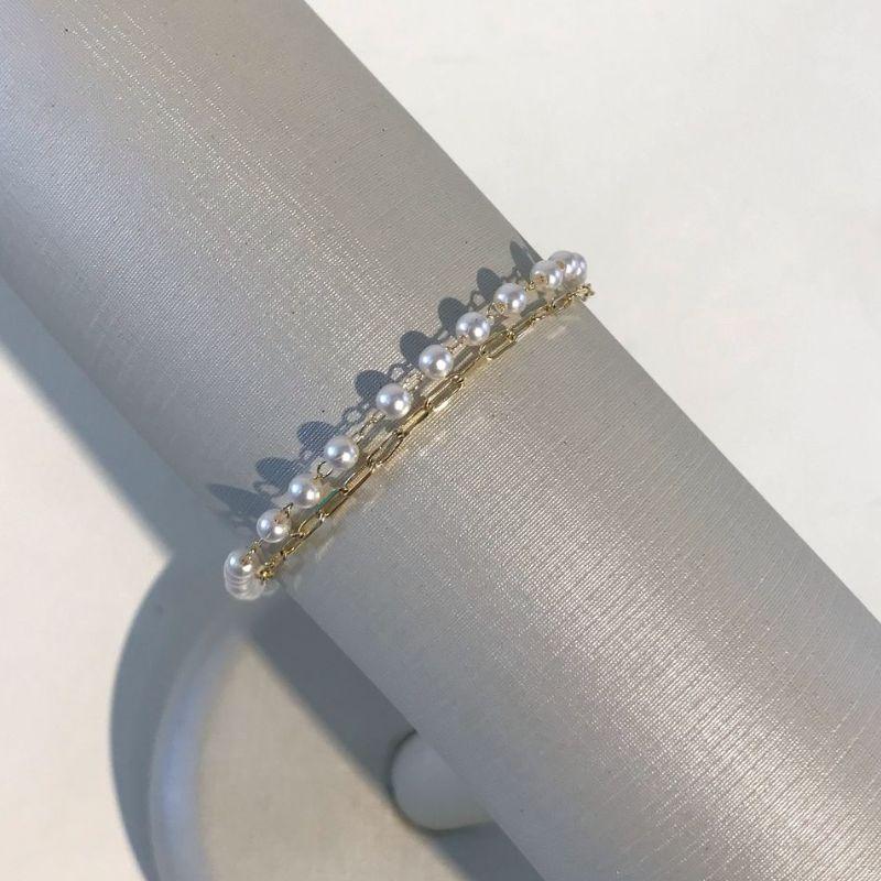 PULSEIRA DUPLA DE PÉROLA E CARTIER BANHADO A OURO