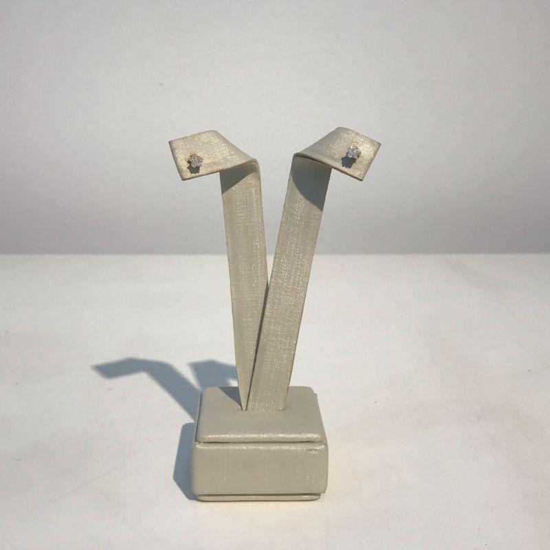 BRINCO ESTRELA EM ZIRCÔNIA TAM P BANHADO A OURO