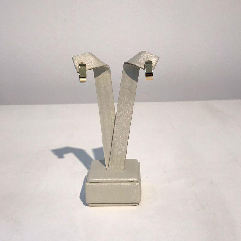 MEIA ARGOLA BANHADO A OURO