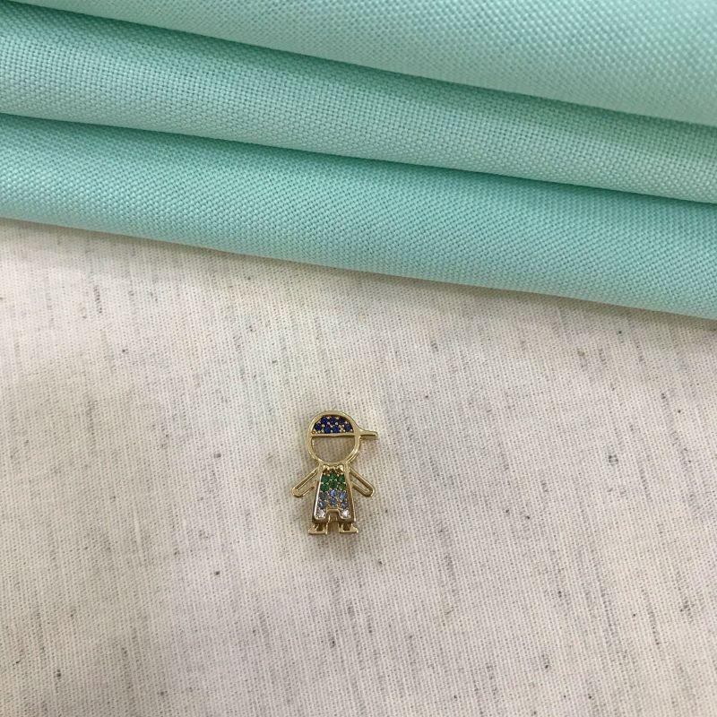 PINGENTE MENINO ZIRC COLOR BANHADO A OURO