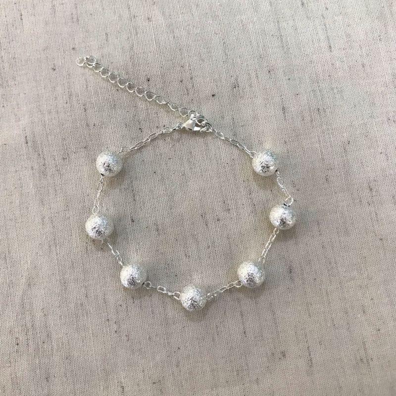 PULSEIRA ESFERA FOSCA BANHADO A PRATA
